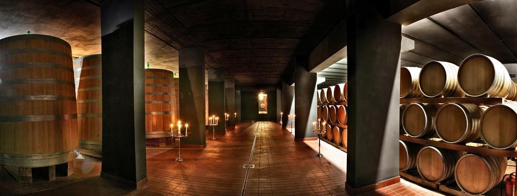 ホテル Borgo Tre Rose Valiano エクステリア 写真